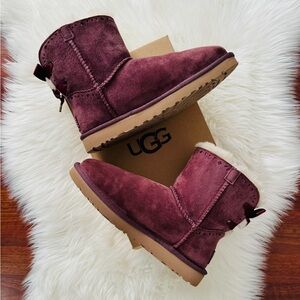 UGG Flora Suede Boots in Plum